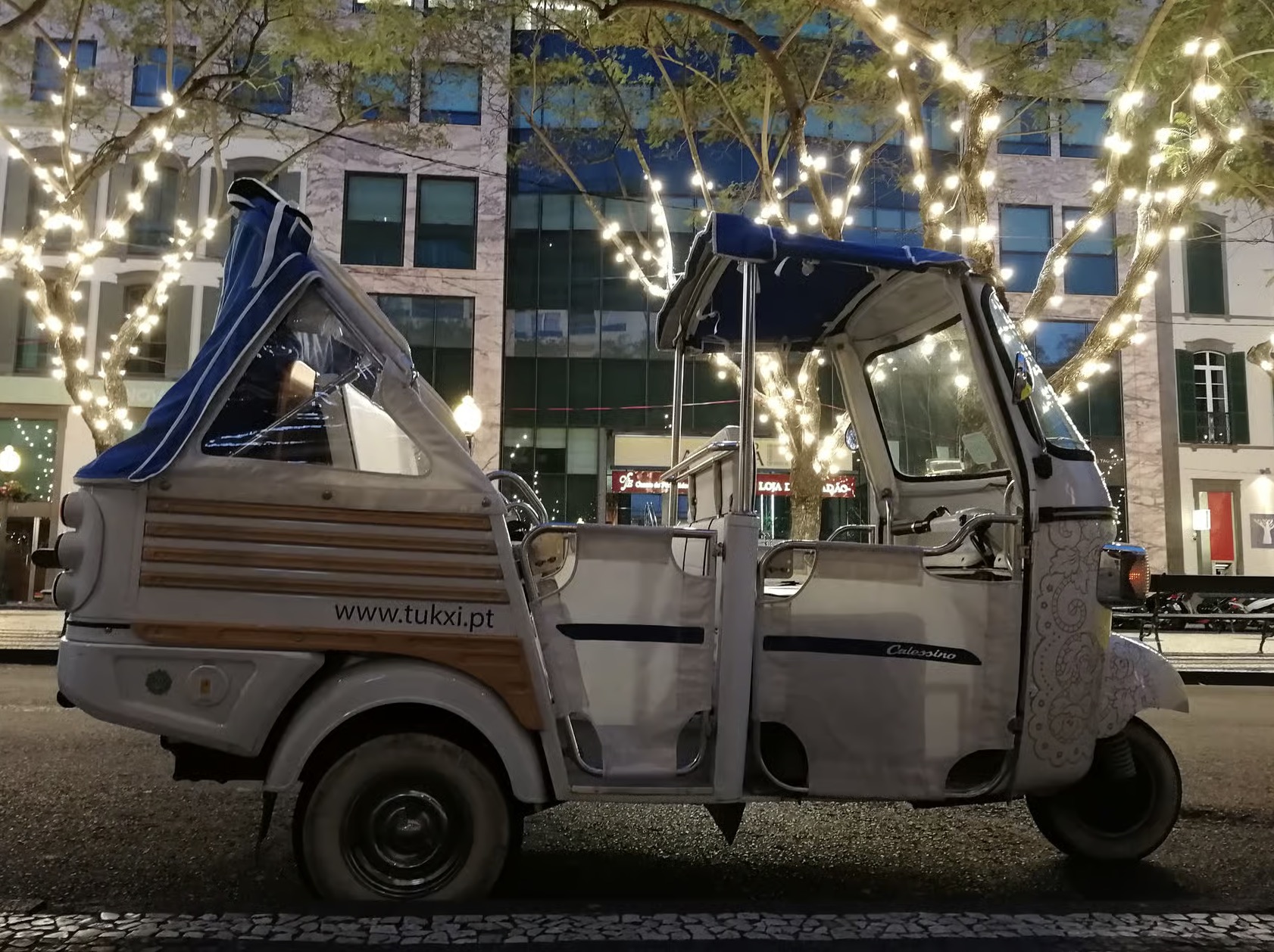 Tukxi private tuk tuk tour Christmas lights Funchal night