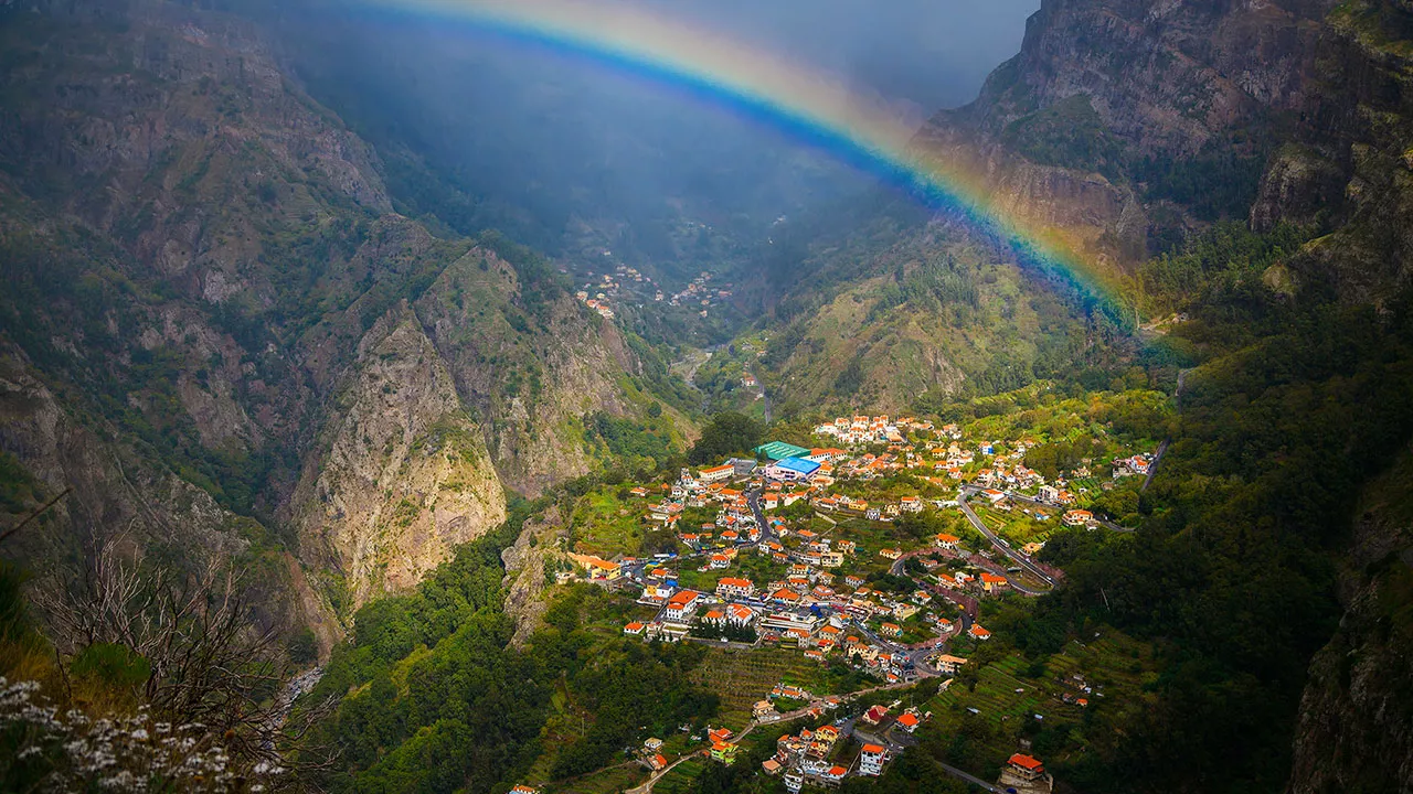 Curral das Freiras Nuns Valley enclosed volcanic crater Madeira — private tuk tuk tour into the interior